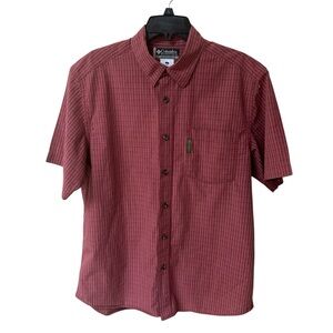 Columbia Men's Burgundy Button Down Short Sleeve Shirt Size L